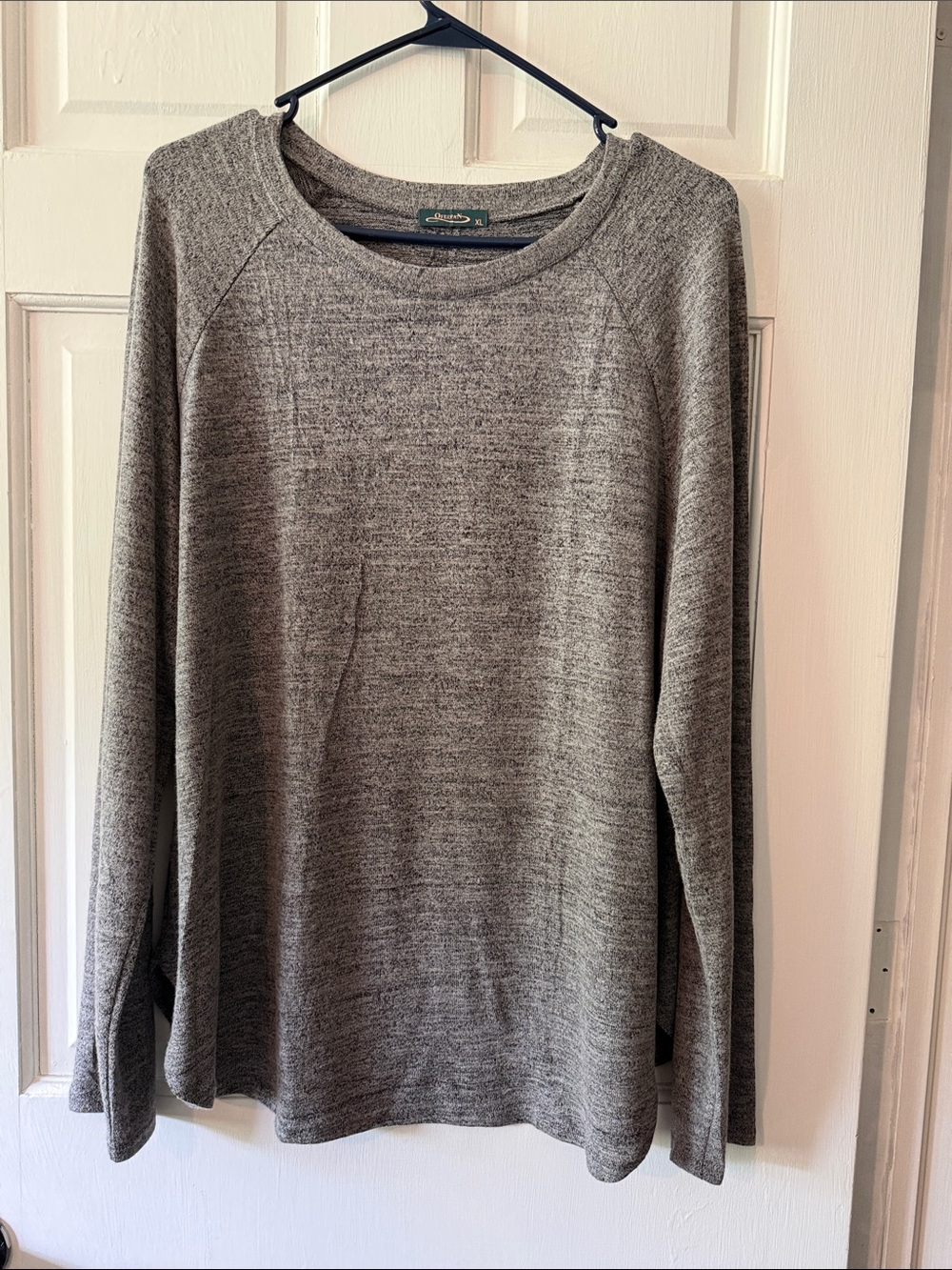Women’s Heather Gray Crewneck Sweater - Comfortable Everyday Knit